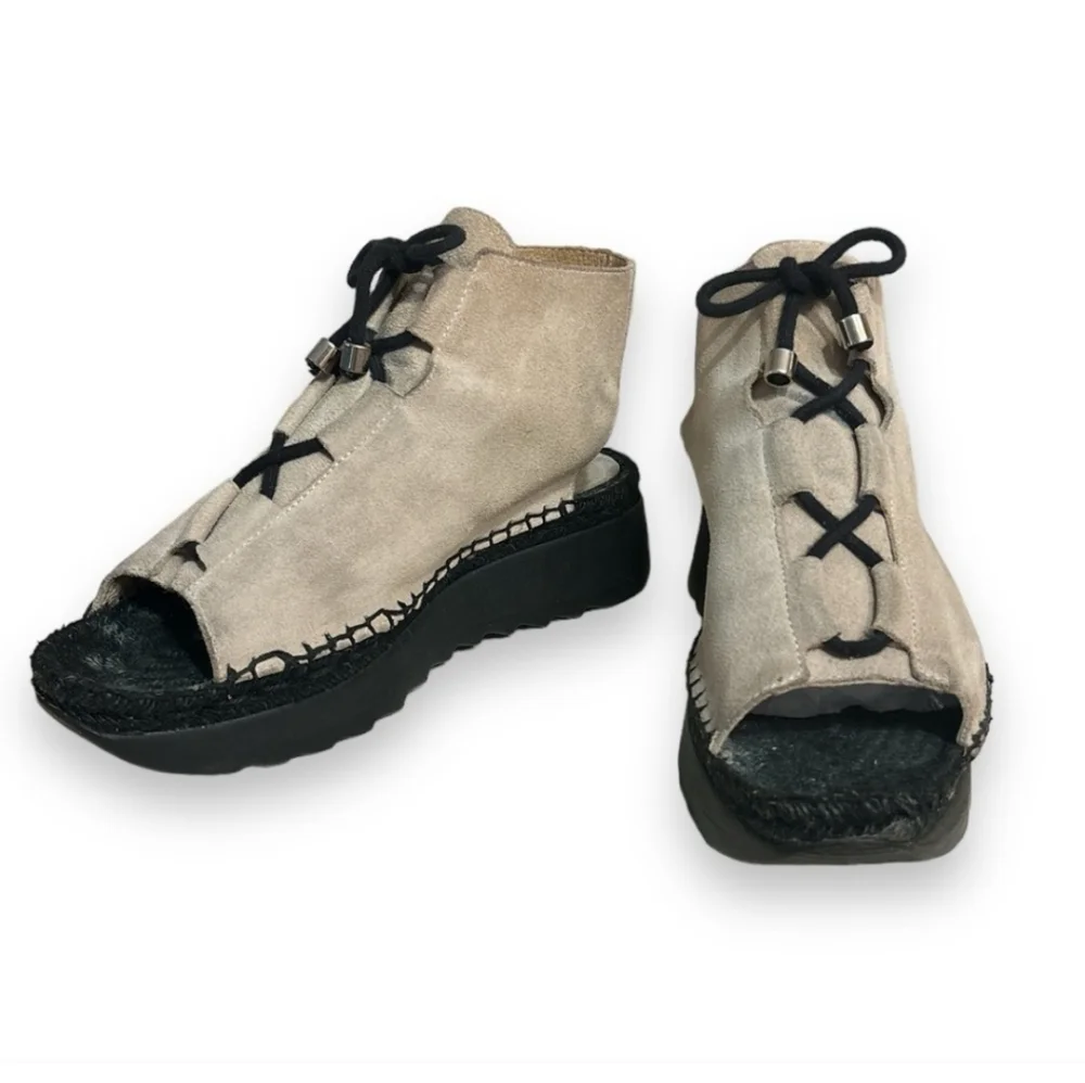 OKI KUTSU Kasai Hi Lace Beige Suede Platform Sandals
